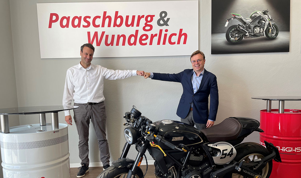 Bihr et Paaschburg & Wunderlich unissent leurs forces pour accélérer leur croissance en Europe. Bihr et Paaschburg & Wunderlich unissent leurs forces pour accélérer leur croissance en Europe.